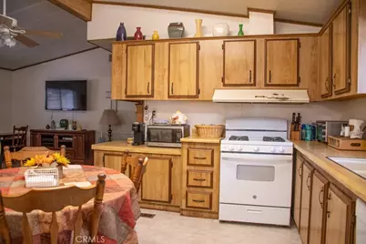 3800 W Wilson #26, Banning, CA 92220 - Photo 13