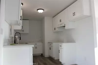 35764 Frontier Avenue, Yermo, CA 92398 - Photo 11