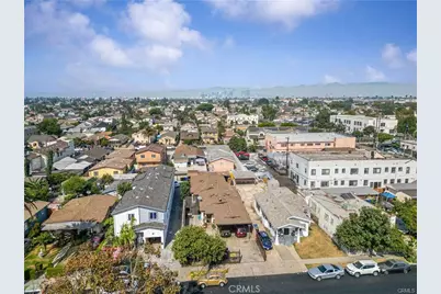 243 E 68th Street, Los Angeles, CA 90003 - Photo 3