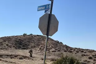 0 2 E Ave V-2, Palmdale, CA 93552 - Photo 1