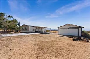 11772 Middleton, Phelan, CA 92371 - Photo 39