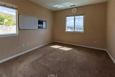 29029 Easton, Highland, CA 92346 - Photo 41