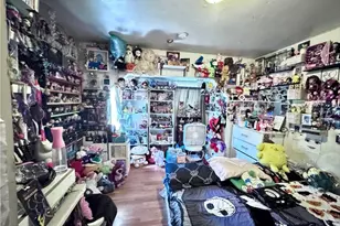 7011 7011 Bonsallo, Los Angeles, CA 90044 - Photo 27