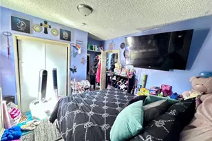 7011 7011 Bonsallo, Los Angeles, CA 90044 - Photo 13