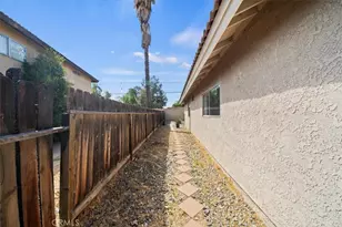 15207 Paige Ave, Moreno Valley, CA 92551 - Photo 23