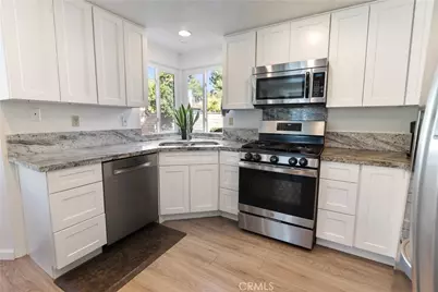 2564 Independence, Corona, CA 92882 - Photo 17