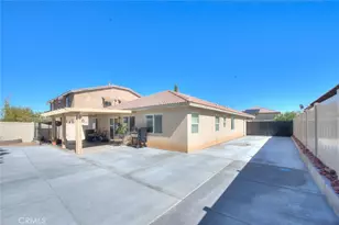 14776 Shetland Ct, Victorville, CA 92394 - Photo 9