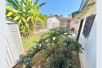 1872 Lemon Avenue, Long Beach, CA 90806 - Photo 15