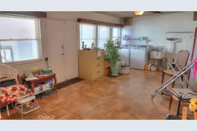 501 S Victoria, Corona, CA 92879 - Photo 5