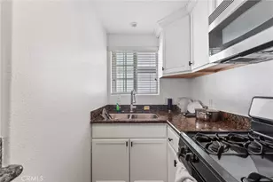 126 E Balboa, Newport Beach, CA 92661 - Photo 27