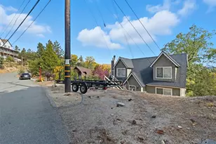 971 Nadelhorn Dr, Lake Arrowhead, CA 92352 - Photo 9