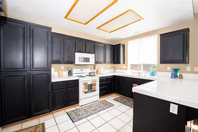 323 Camden Court, Corona, CA 92879 - Photo 15