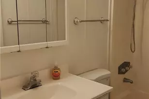 200 W San Bernardino Ave, Rialto, CA 92376 - Photo 21