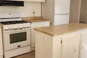 200 W San Bernardino Ave, Rialto, CA 92376 - Photo 23