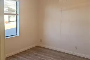 200 W San Bernardino Ave, Rialto, CA 92376 - Photo 17