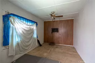 957 Center St, Riverside, CA 92507 - Photo 17