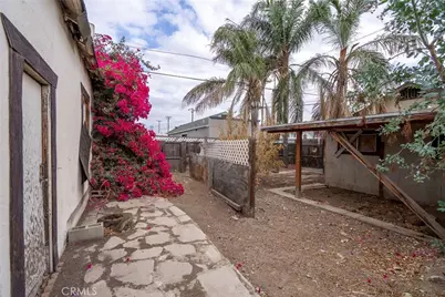 957 Center Street, Riverside, CA 92507 - Photo 9