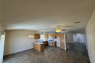 8406 Poppy Blvd, California City, CA 93505 - Photo 11