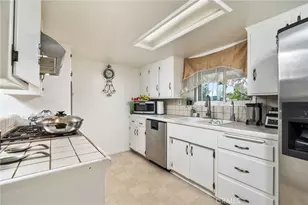 5035 Carlingford Ave, Riverside, CA 92504 - Photo 11