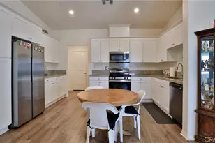 6340 Glenwood Springs Dr, Jurupa Valley, CA 92509 - Photo 15