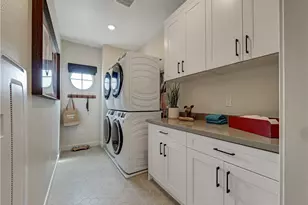 17136 Kent St, Hesperia, CA 92345 - Photo 19