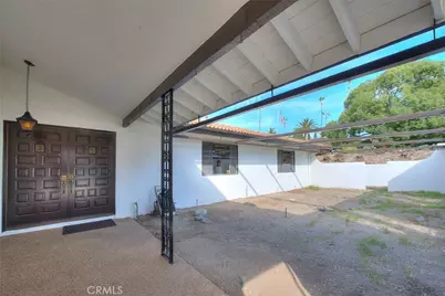 16464 Rancho Escondido, Riverside, CA 92506 - Photo 7