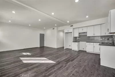 755 E 84th, Los Angeles, CA 90001 - Photo 3