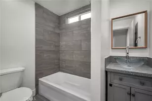 755 E 84th, Los Angeles, CA 90001 - Photo 11