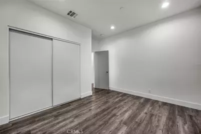 755 E 84th, Los Angeles, CA 90001 - Photo 13