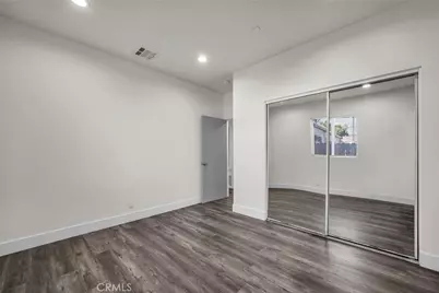 755 E 84th, Los Angeles, CA 90001 - Photo 15