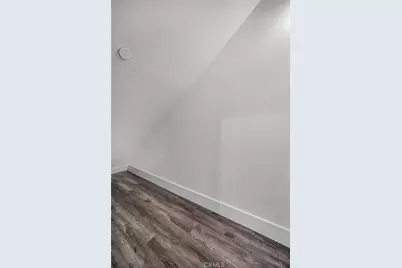 755 E 84th, Los Angeles, CA 90001 - Photo 7