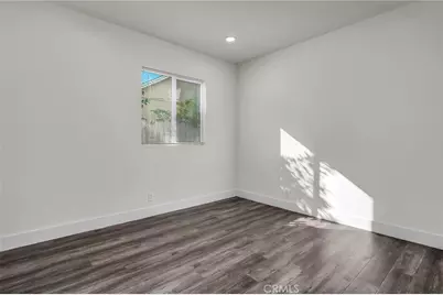755 E 84th, Los Angeles, CA 90001 - Photo 19