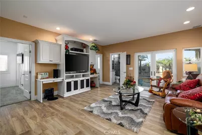 30391 Sparkle Drive, Canyon Lake, CA 92587 - Photo 17