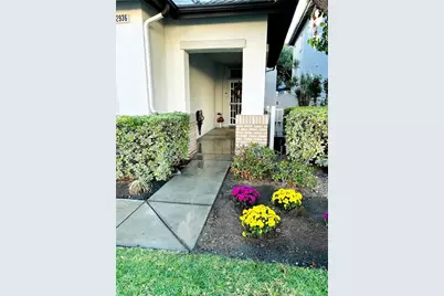 12936 Cambridge, Chino, CA 01710 - Photo 3