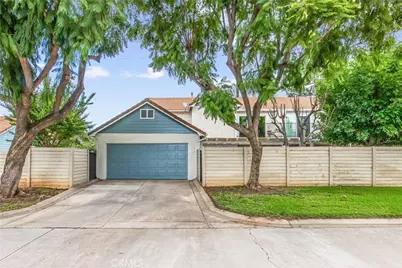 1562 E Citrus Avenue, Redlands, CA 92374 - Photo 35