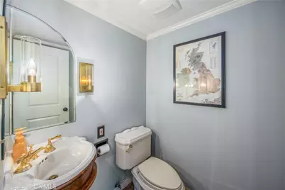 1562 E Citrus Avenue, Redlands, CA 92374 - Photo 15