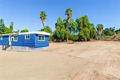 16672 Mockingbird Canyon Road, Riverside, CA 92504 - Photo 25