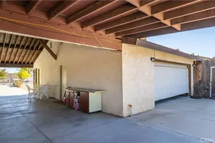 11090 Pinon, Hesperia, CA 92345 - Photo 5