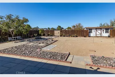 11090 Pinon, Hesperia, CA 92345 - Photo 27