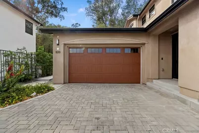 1019 N Staley Lane, Los Angeles, CA 90042 - Photo 3