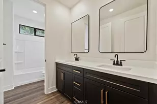 1019 N Staley Ln, Los Angeles, CA 90042 - Photo 33