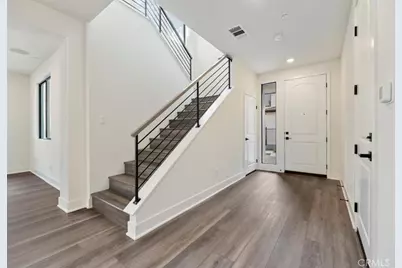 1019 N Staley Lane, Los Angeles, CA 90042 - Photo 5