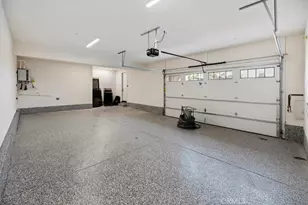 1019 N Staley Ln, Los Angeles, CA 90042 - Photo 45