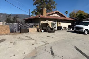 972 E Lynwood Dr, San Bernardino, CA 92404 - Photo 1