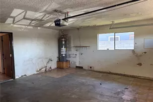 972 E Lynwood Dr, San Bernardino, CA 92404 - Photo 21