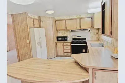 3800 W Wilson #18, Banning, CA 92220 - Photo 7