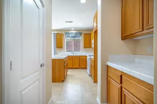 241 Carner Ln, Hemet, CA 92545 - Photo 9