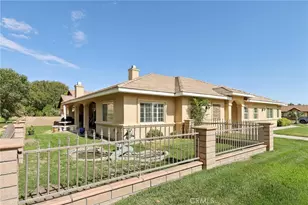 12780 Golf Course Dr, Victorville, CA 92395 - Photo 27