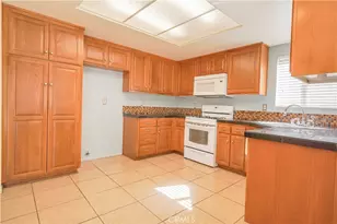 12176 Stonegate, Victorville, CA 92392 - Photo 17