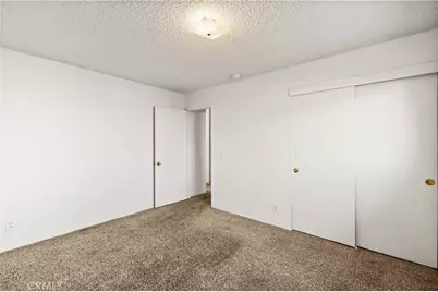 45443 Saigon, Lancaster, CA 93534 - Photo 11